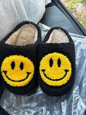 Kids Black Slip-On Slippers with Yellow Smiley Face - Cozy Plush